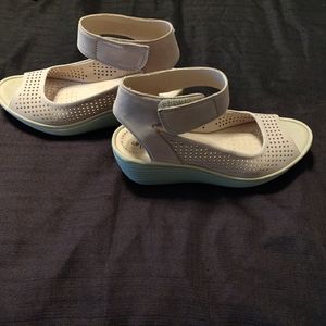 Clark's Women's Reedly Salene Wedge Sandal